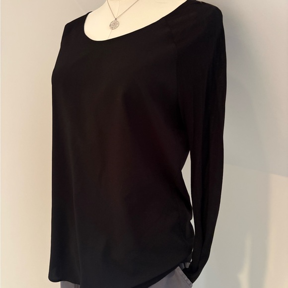 French Connection NWT Polly Plains LS top - Picture 5 of 11